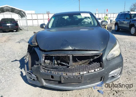 2015 Infiniti Q70 3.7X z USA, uszkodzony, nr VIN JN1BY1ARXFM562769